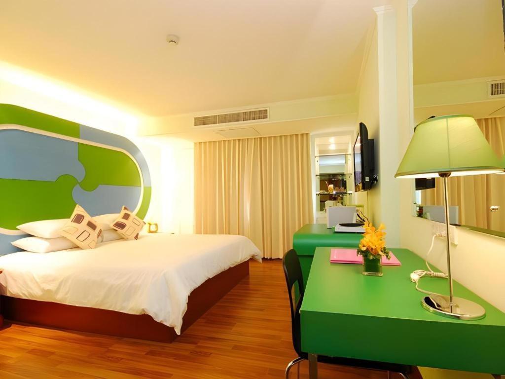 Hip Hotel Bangkok Exterior foto